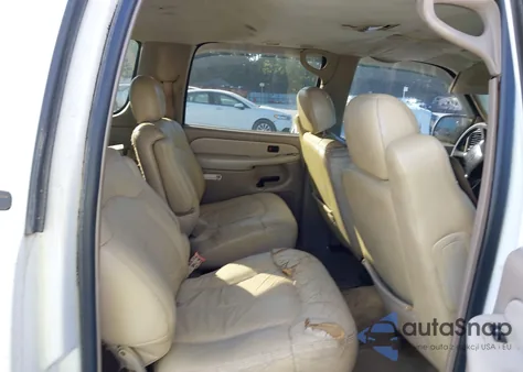 2001 Chevrolet Suburban Lt from USA, damaged, VIN 3GNEC16T21G247383